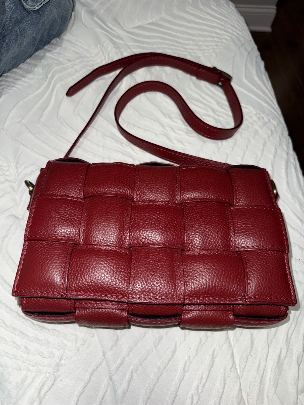 Viola Castellani Woven Leather Crossbody Bag - Dark Red
